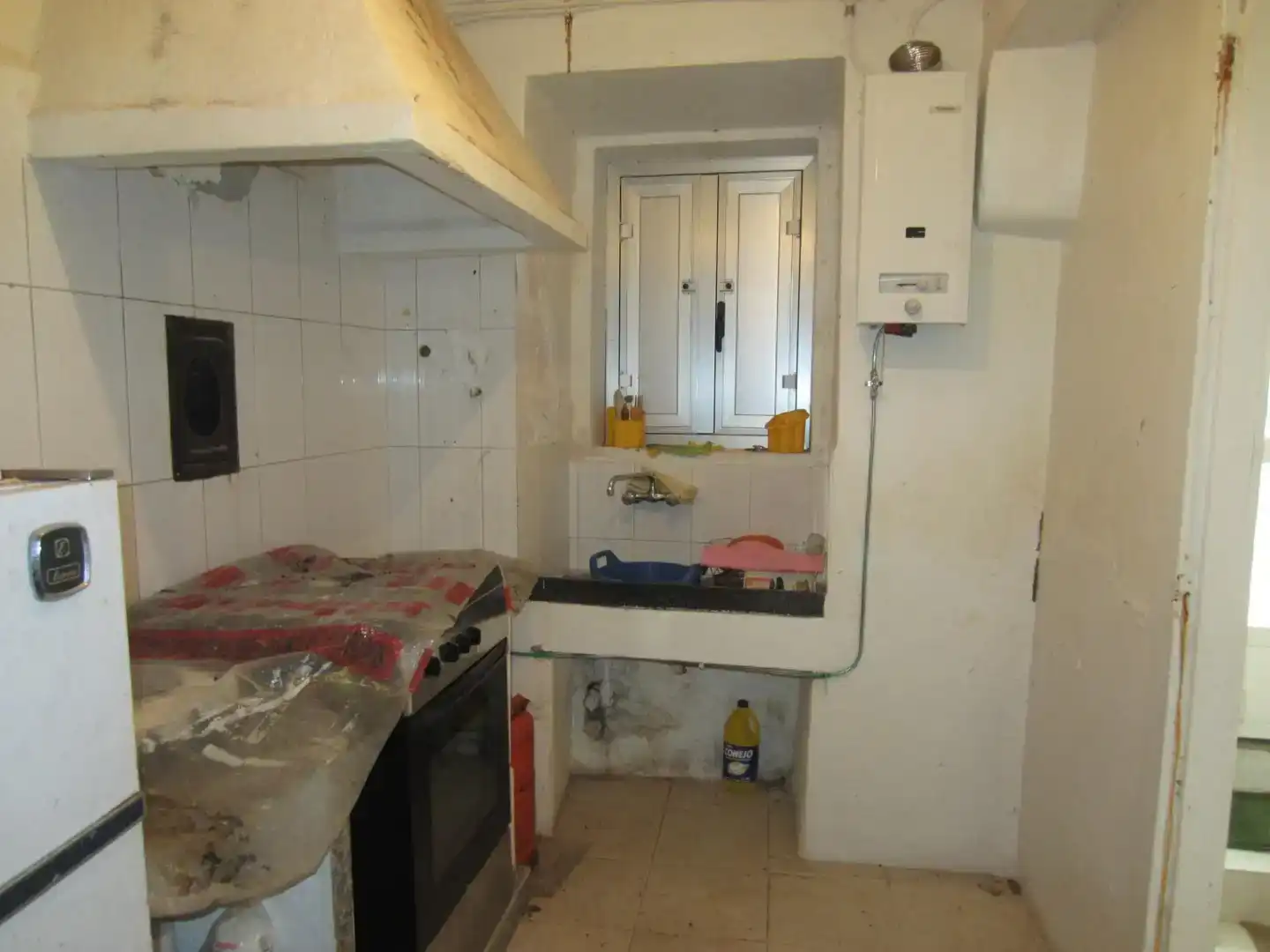 Einfamilien-Reihenhaus zum Verkauf in Estrada Lamosa, 1, Covelo