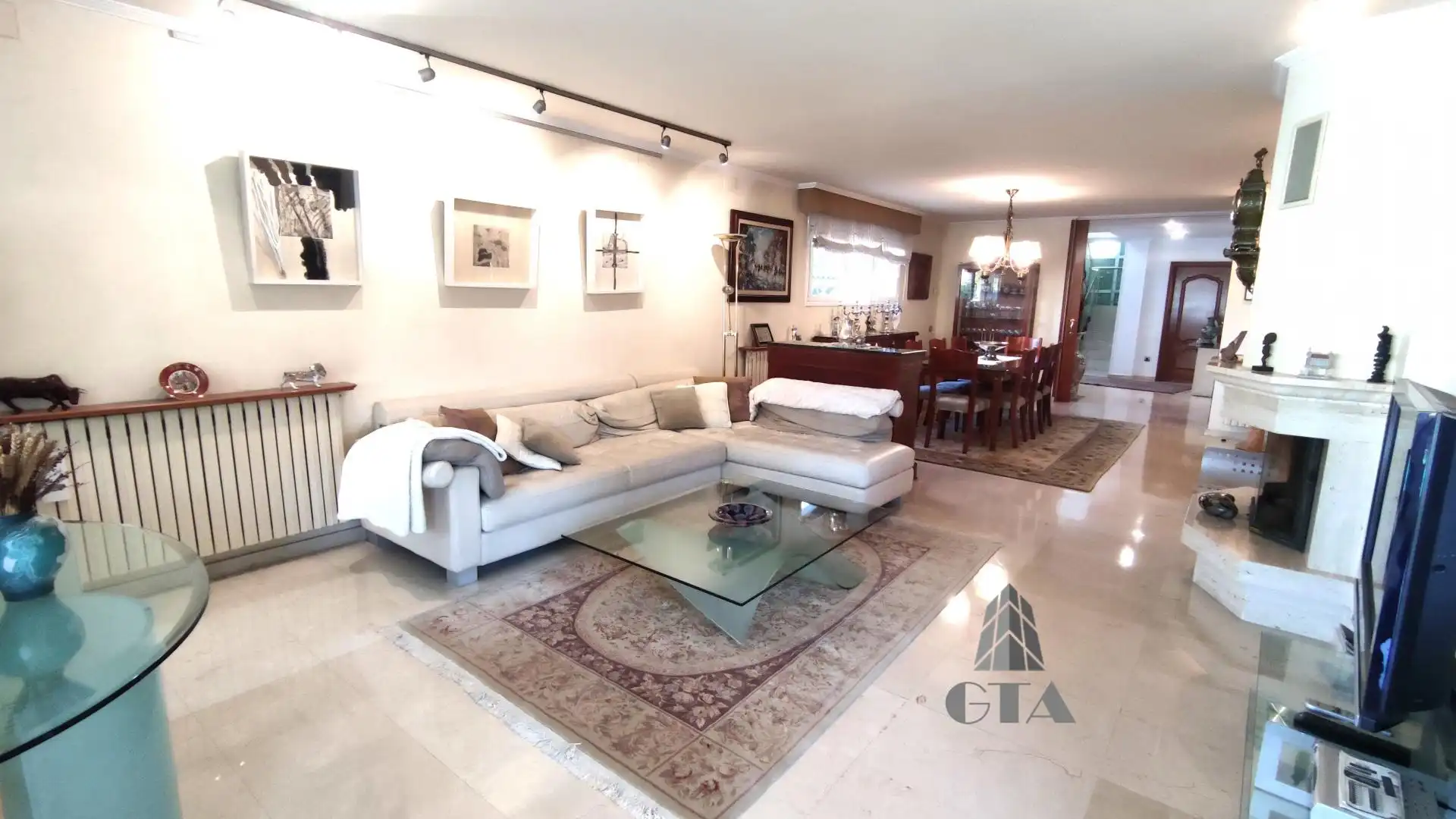 Living room of Houses for sale in Sant Cugat del Vallès  with Heating, Private garden and Terrace
