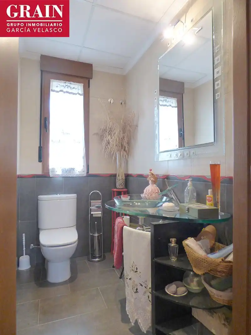 Baño de Casa o chalet en venta en Albacete con Aire acondicionado, Calefacción y Jardín privado
