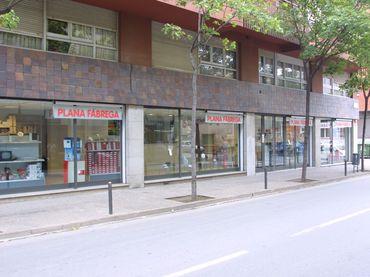 Local comercial en venda a Carrer de Santa Eugènia 202