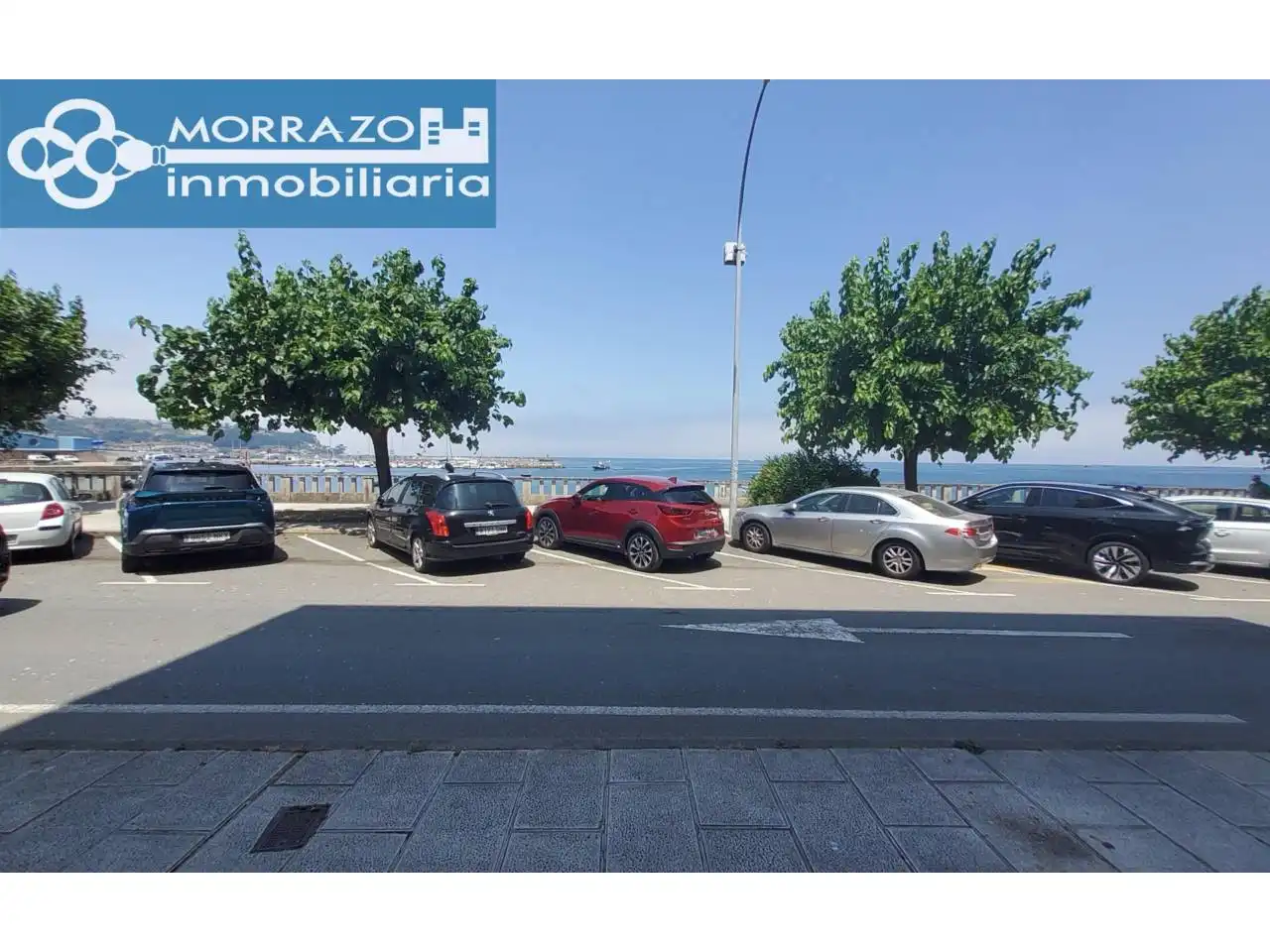Locale commerciale in vendita a Avenida Montero Ríos, imagen 2