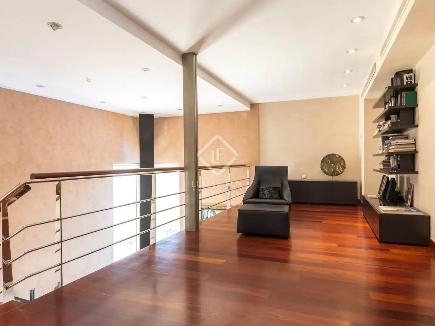 Wohnzimmer von Haus oder Chalet zum Verkauf in Esplugues de Llobregat mit Klimaanlage, Heizung und Privatgarten