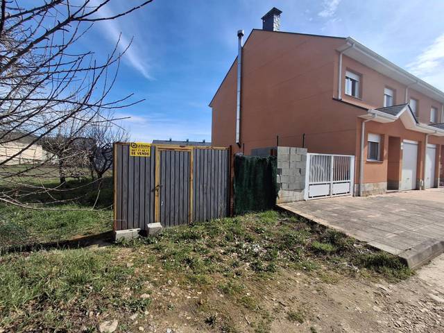Terreno residencial en Venta en Cubillos del Sil