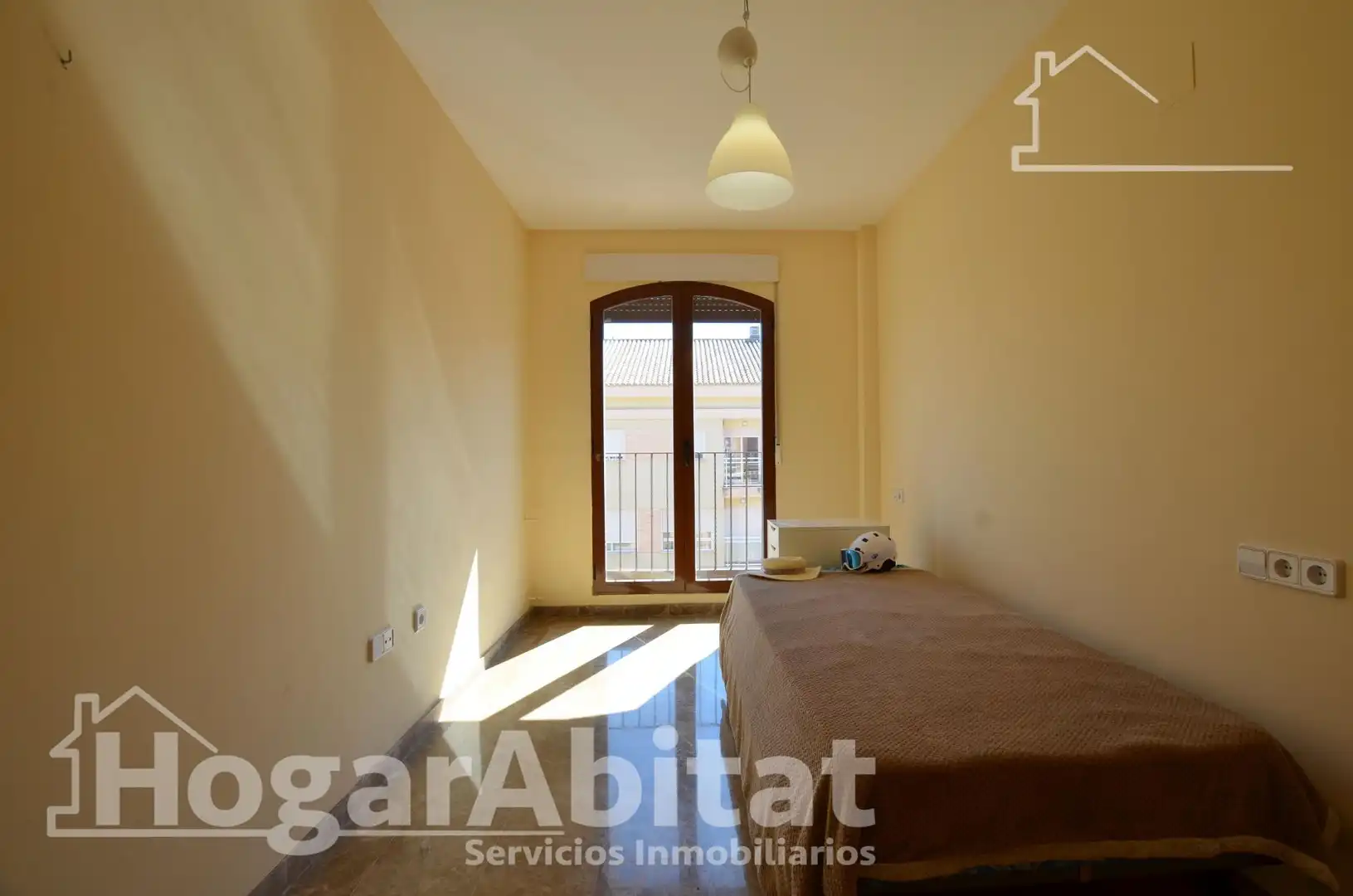 Habitación de Casa adosada en venta en Favara con Terraza, Trastero y Balcón