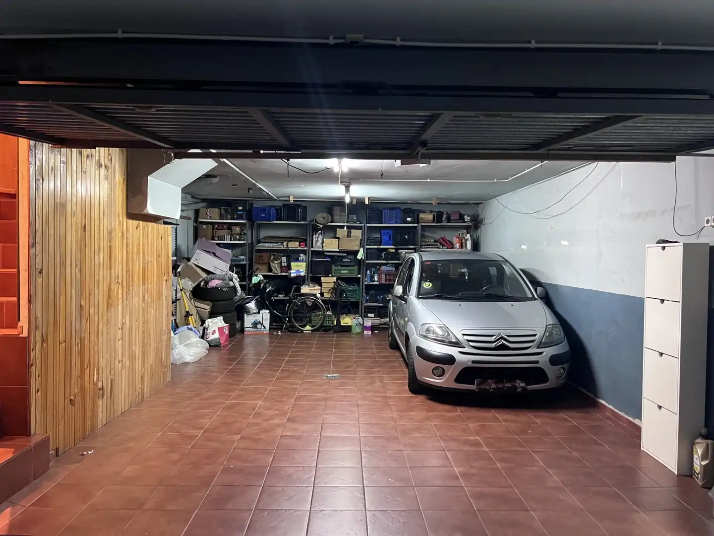 Aparcament de Casa adosada en venda en Premià de Mar amb Calefacció, Jardí privat i Terrassa