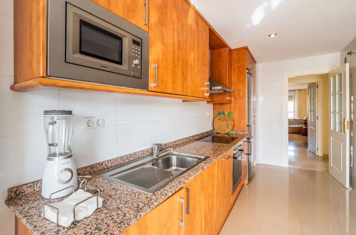 Appartamento con terrazza in vendita a La Duquesa, imagen 4
