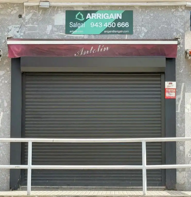 Local comercial en venda a Alcalde J. Elosegi Hiribidea 131
