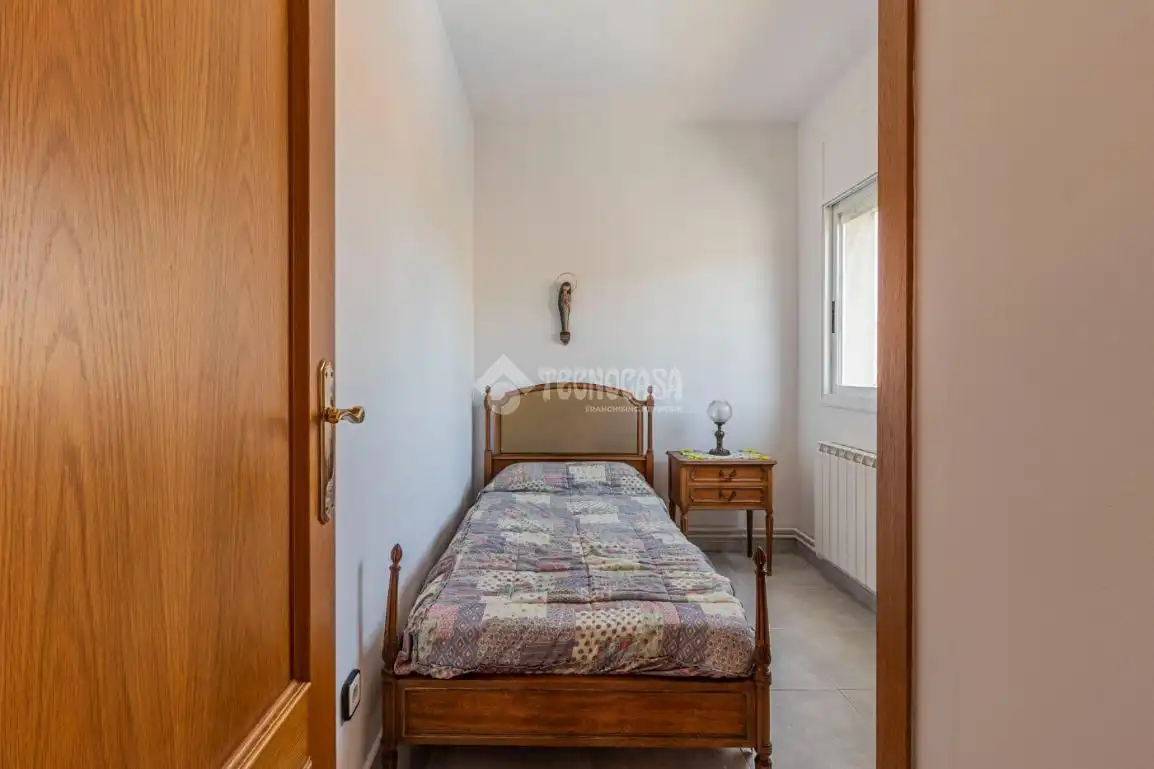 Bedroom of Houses for rent in Sant Cugat del Vallès  with Air Conditioner, Terrace and Balcony
