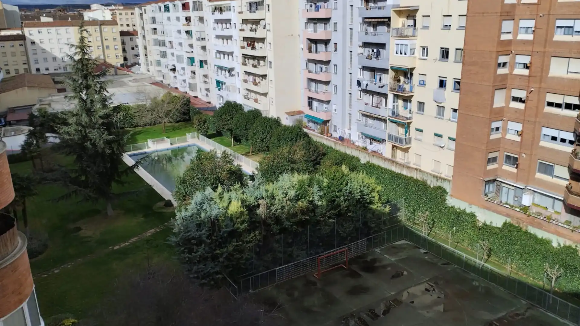 Parking of Flat for sale in  Logroño  with Air Conditioner, Heating and Private garden