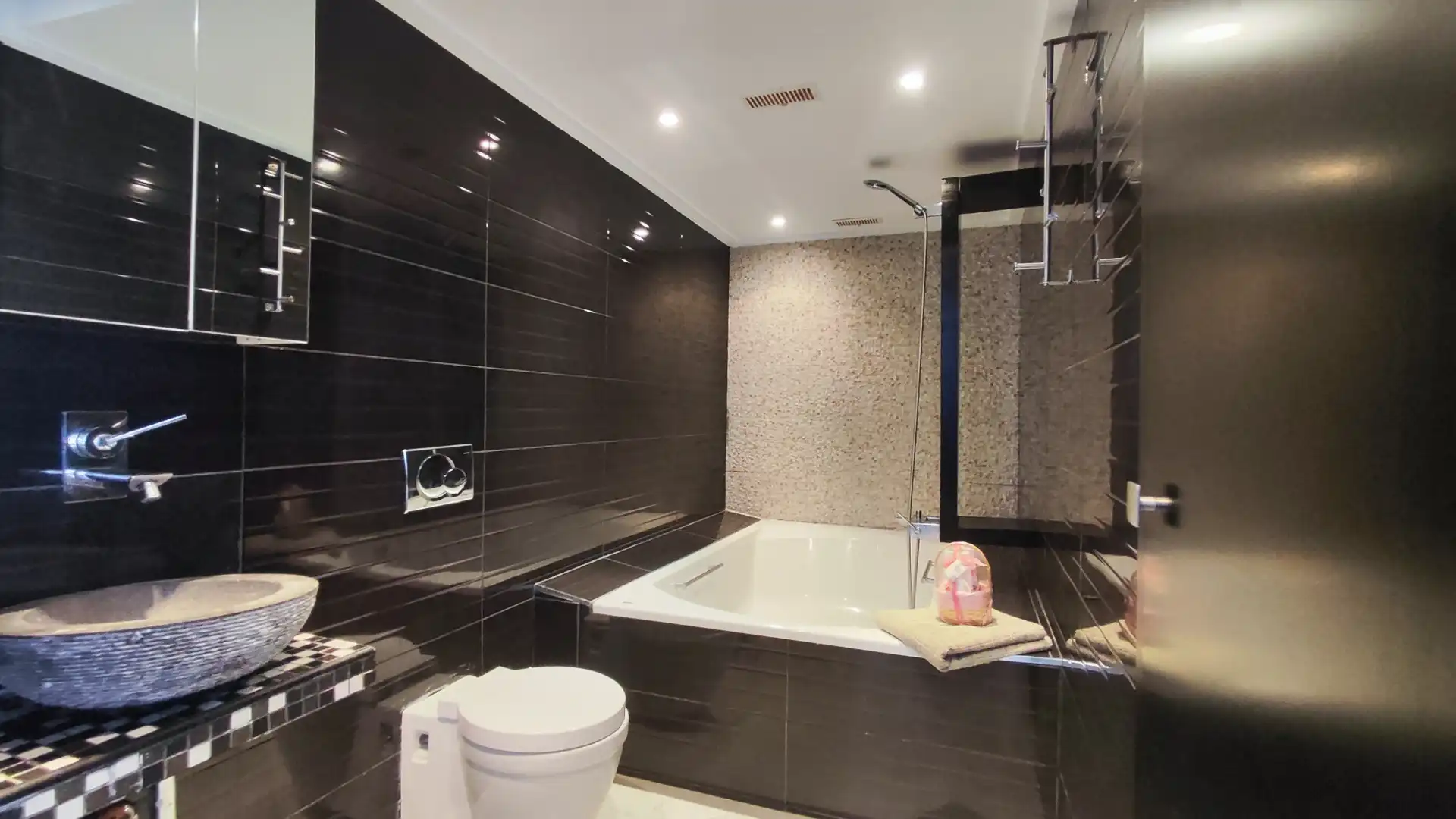 Baño de Piso de alquiler en Benidorm con Aire acondicionado, Amueblado y Horno