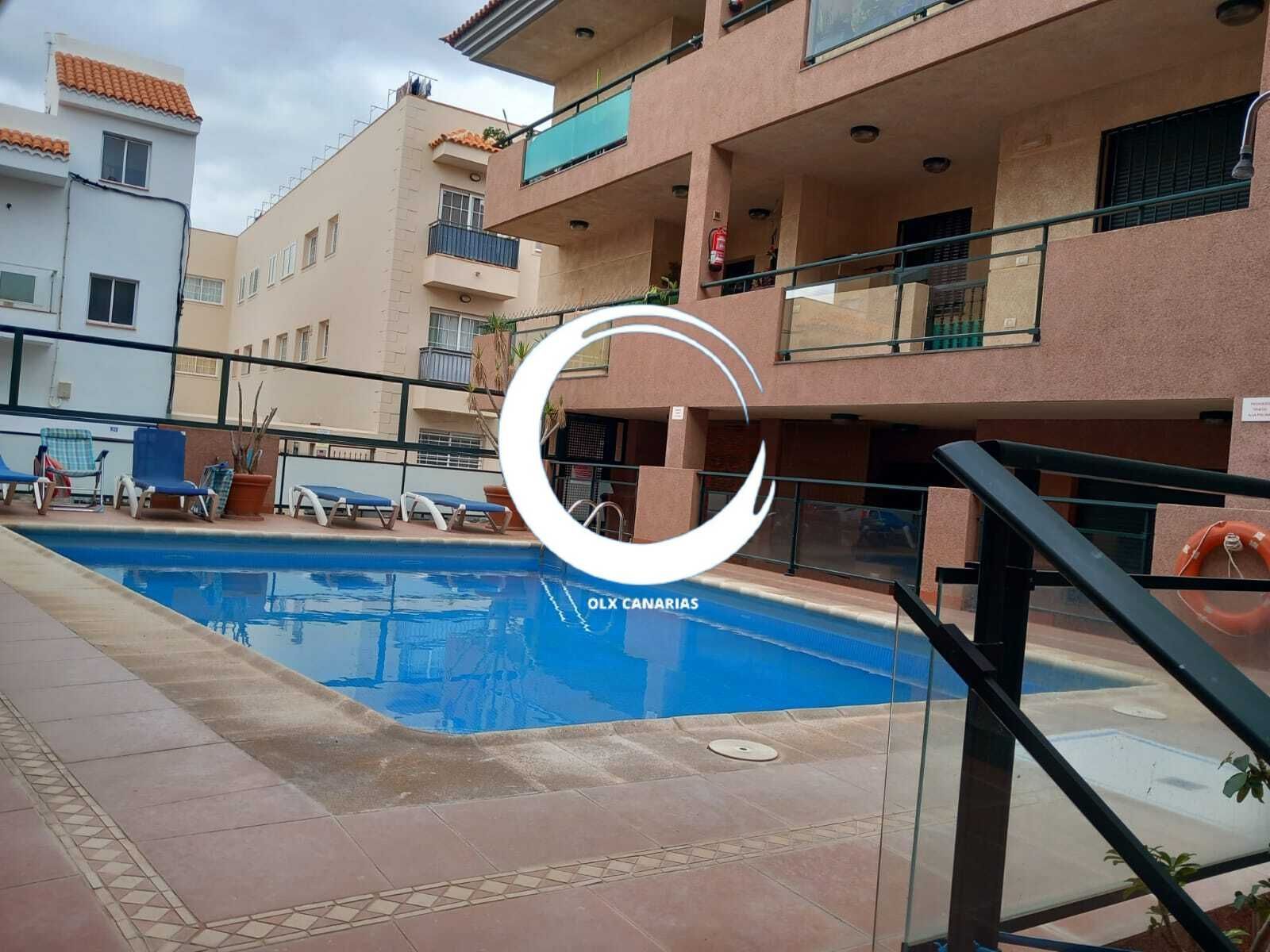 Piscina de Pis en venda en San Miguel de Abona amb Piscina comunitària