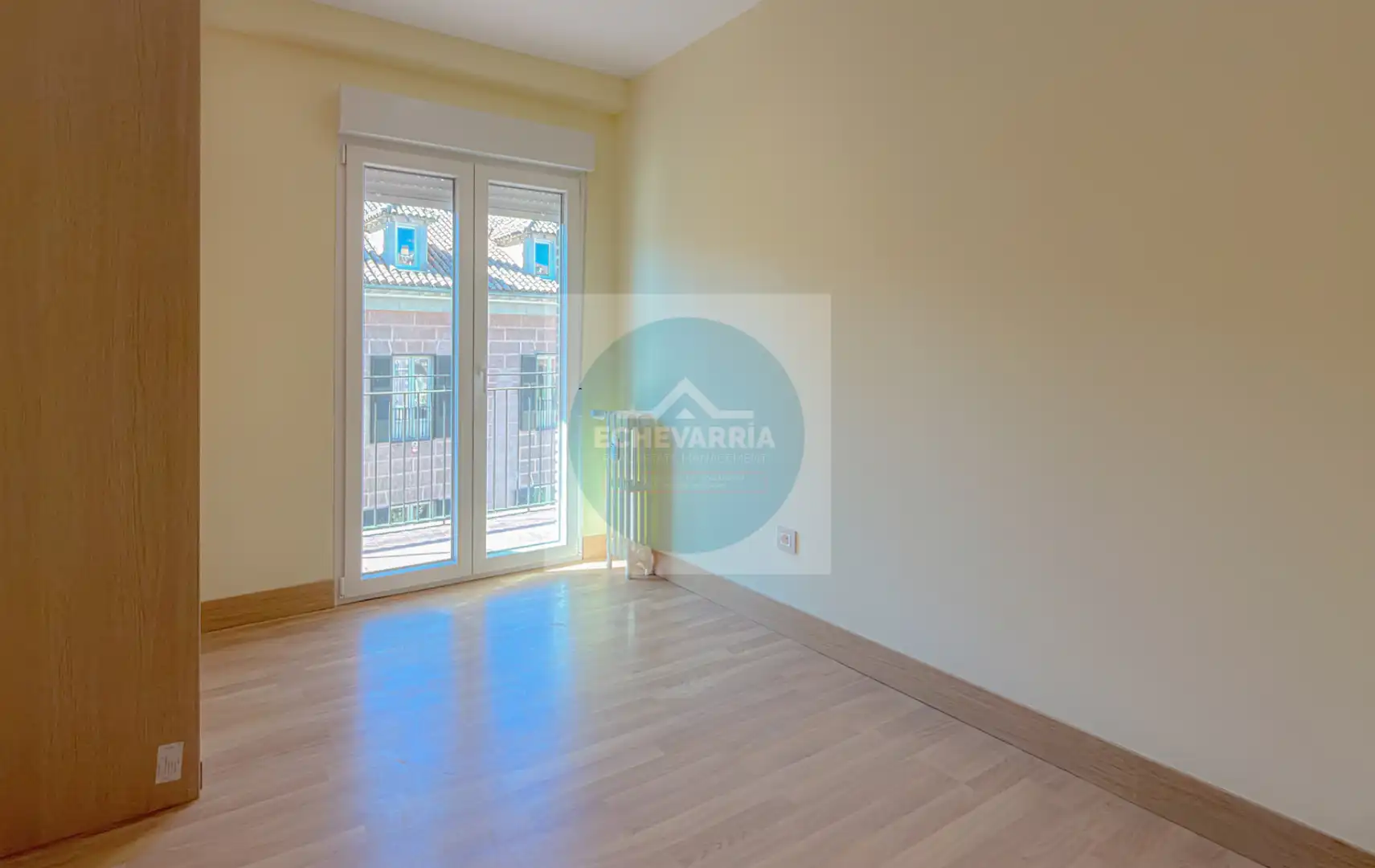 Bedroom of Flat for rent in Madrid  with Air Conditioner, Heating and Terrace