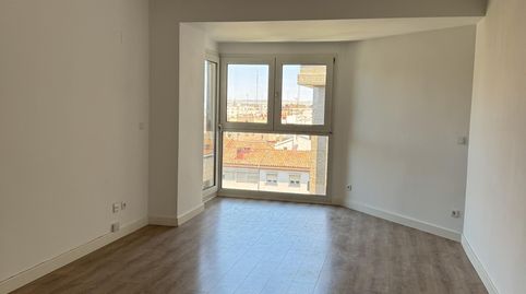 Foto 2 de Piso en venta en Cesáreo Alierta, 23, La Granja, Zaragoza Capital