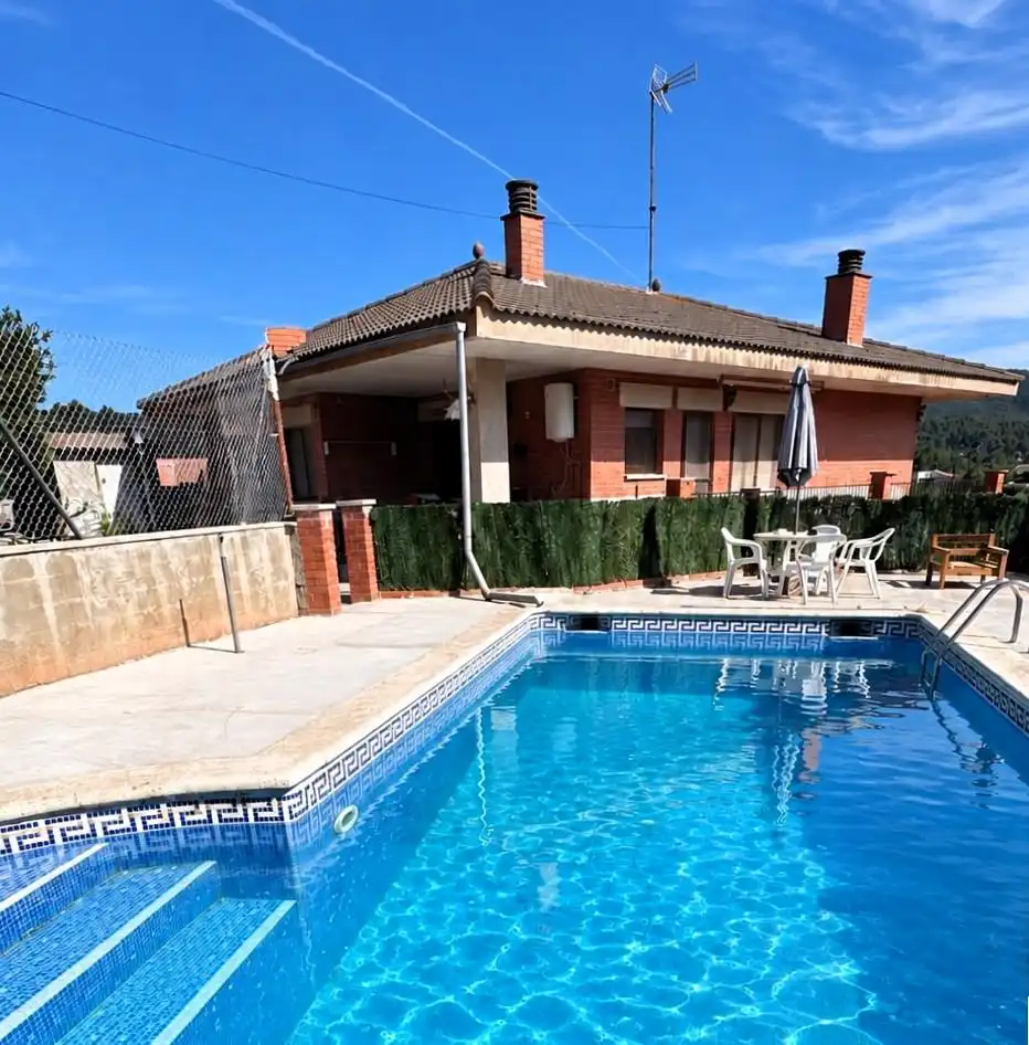 Villa avec piscine à vendre à Castellbell i el Vilar, imagen 2
