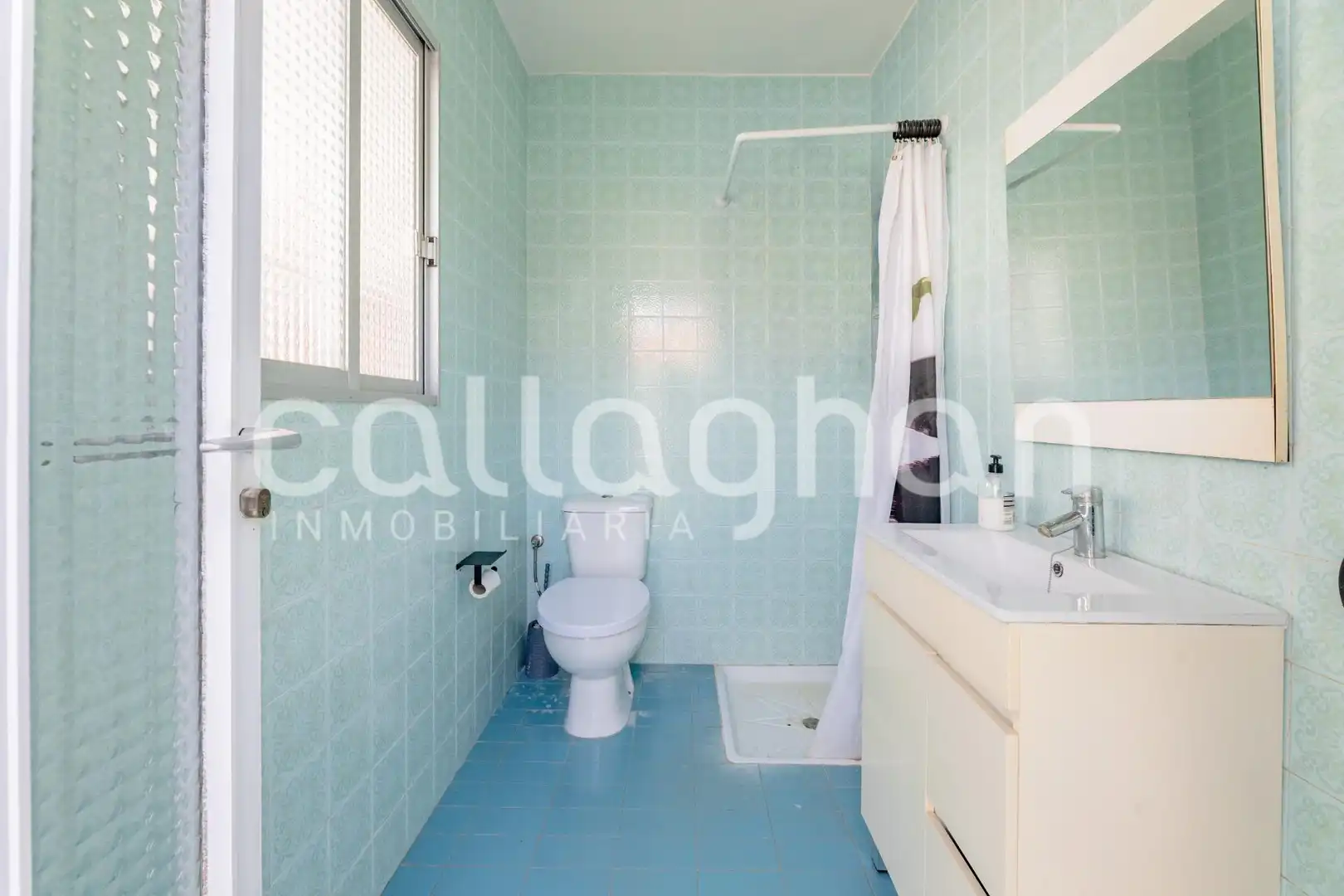 Baño de Casa o chalet en venta en L'Eliana con Aire acondicionado, Calefacción y Piscina