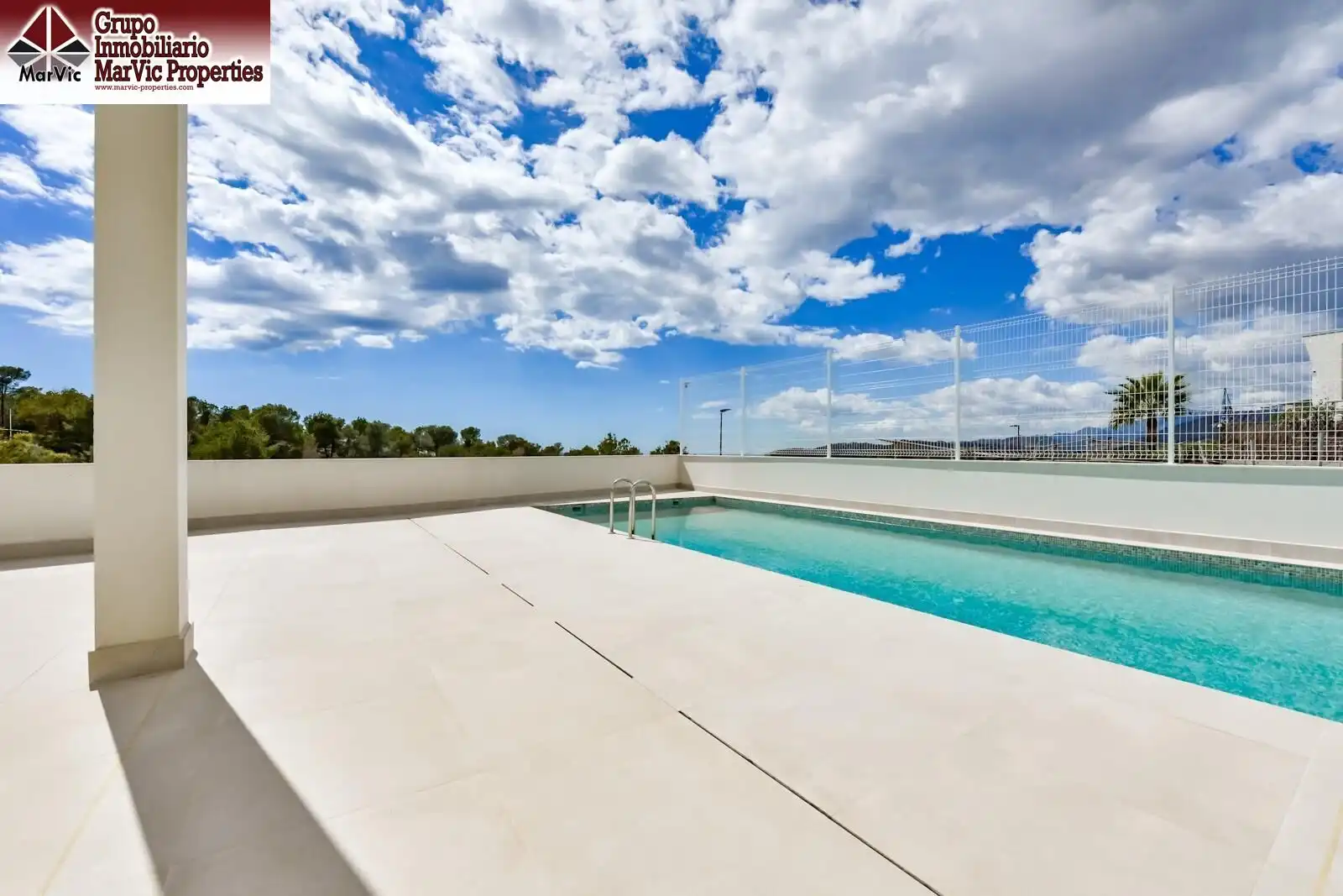 Villa mit Pool zum Verkauf in Golf Bahía, imagen 16