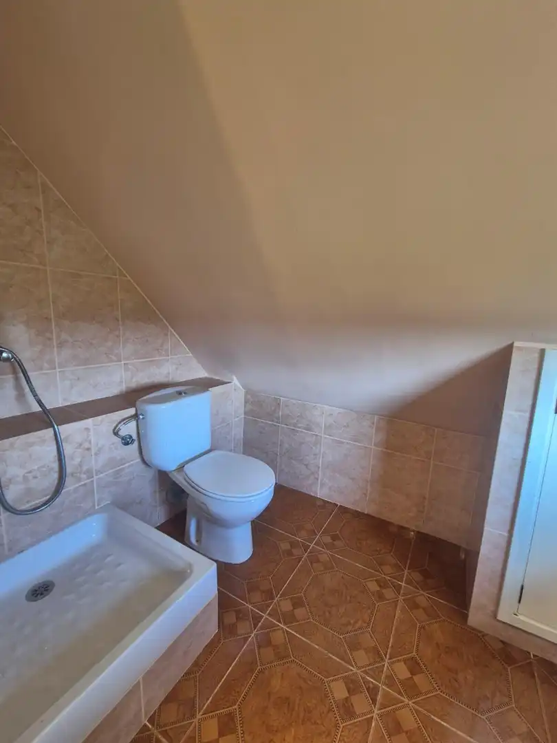 Bany de Apartament en venda en Valle de Mena amb Terrassa