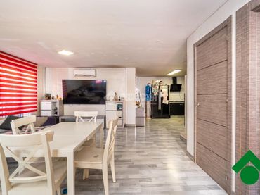 Casa pareada en venta en Cármenes - Ríos
