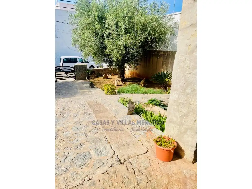 Garden of Houses for sale in Sant Lluís