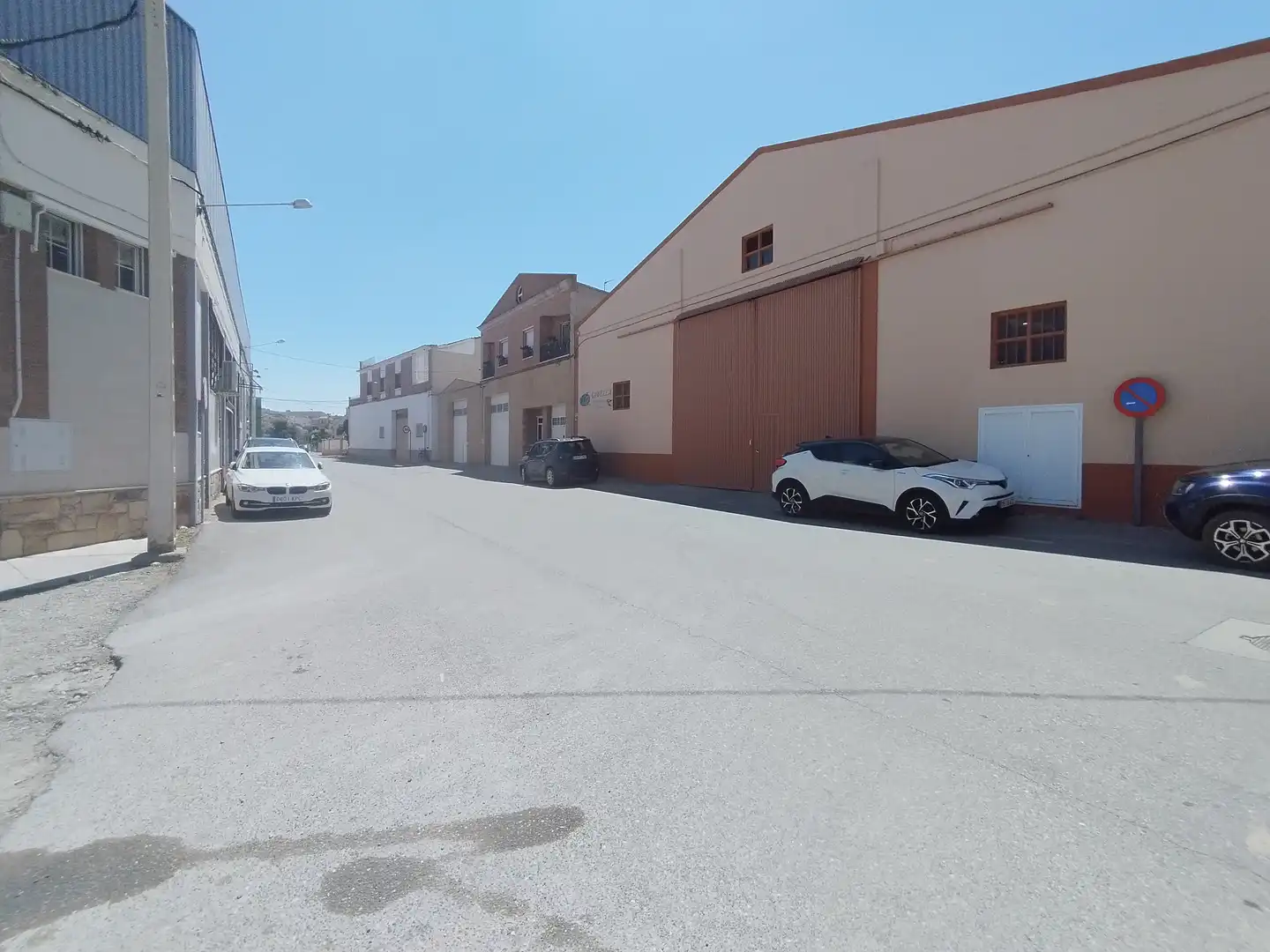 Industrial building to rent in Calle de la Hermana Andresa, imagen 2