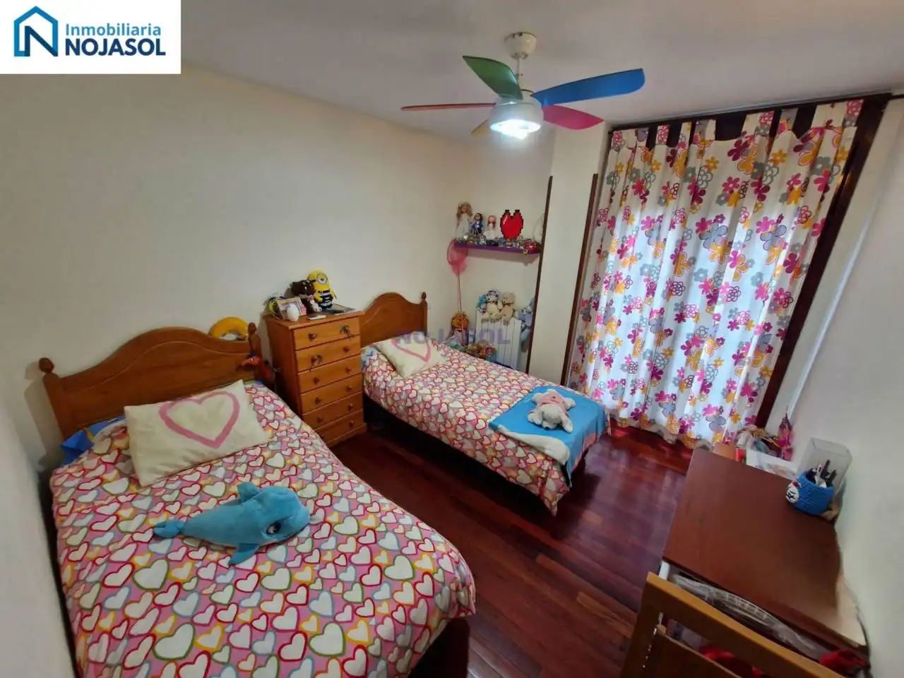 Habitación de Apartamento en venta en Meruelo con Calefacción, Amueblado y Balcón