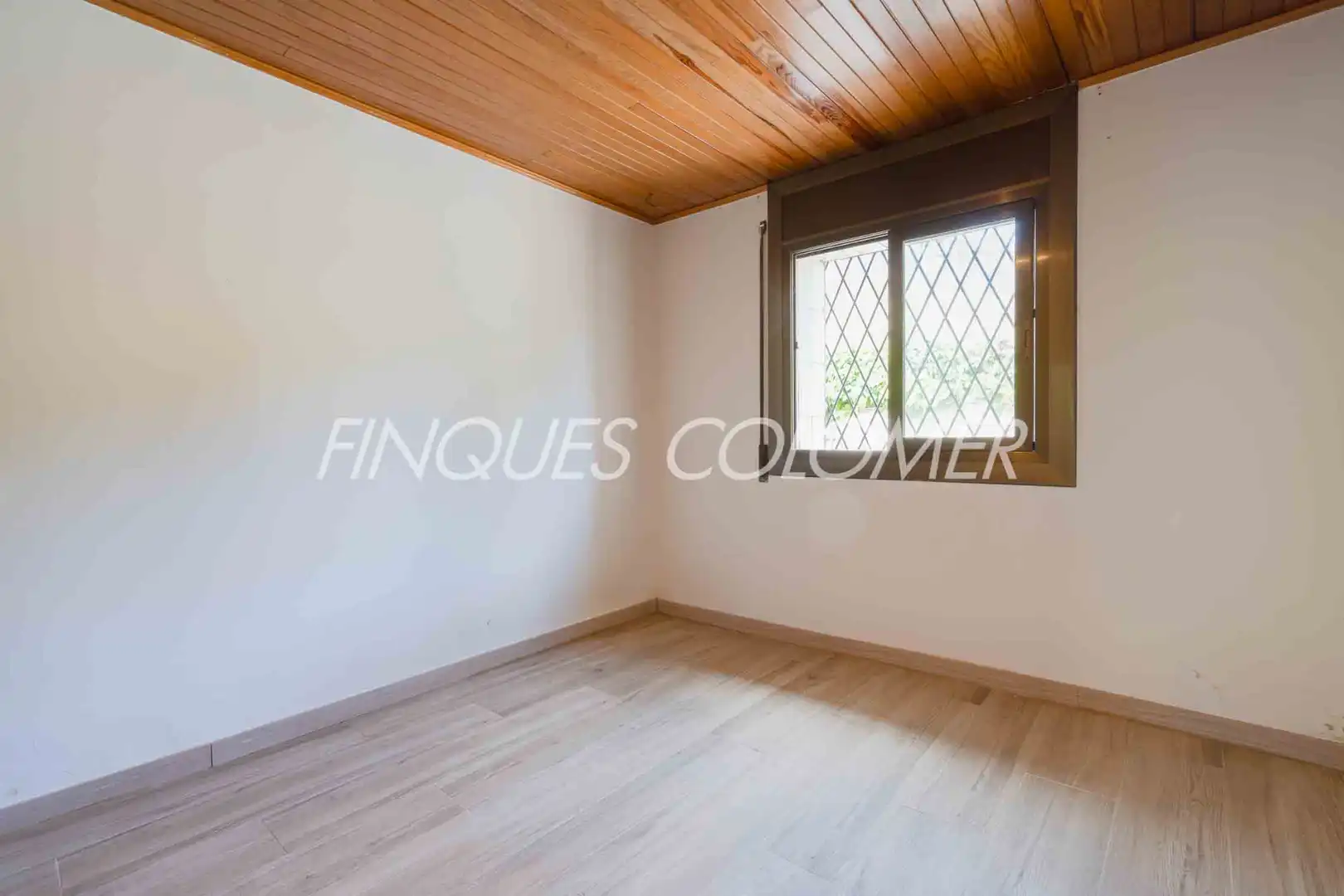 Habitación de Casa o chalet en venta en Rubí con Aire acondicionado, Jardín privado y Terraza