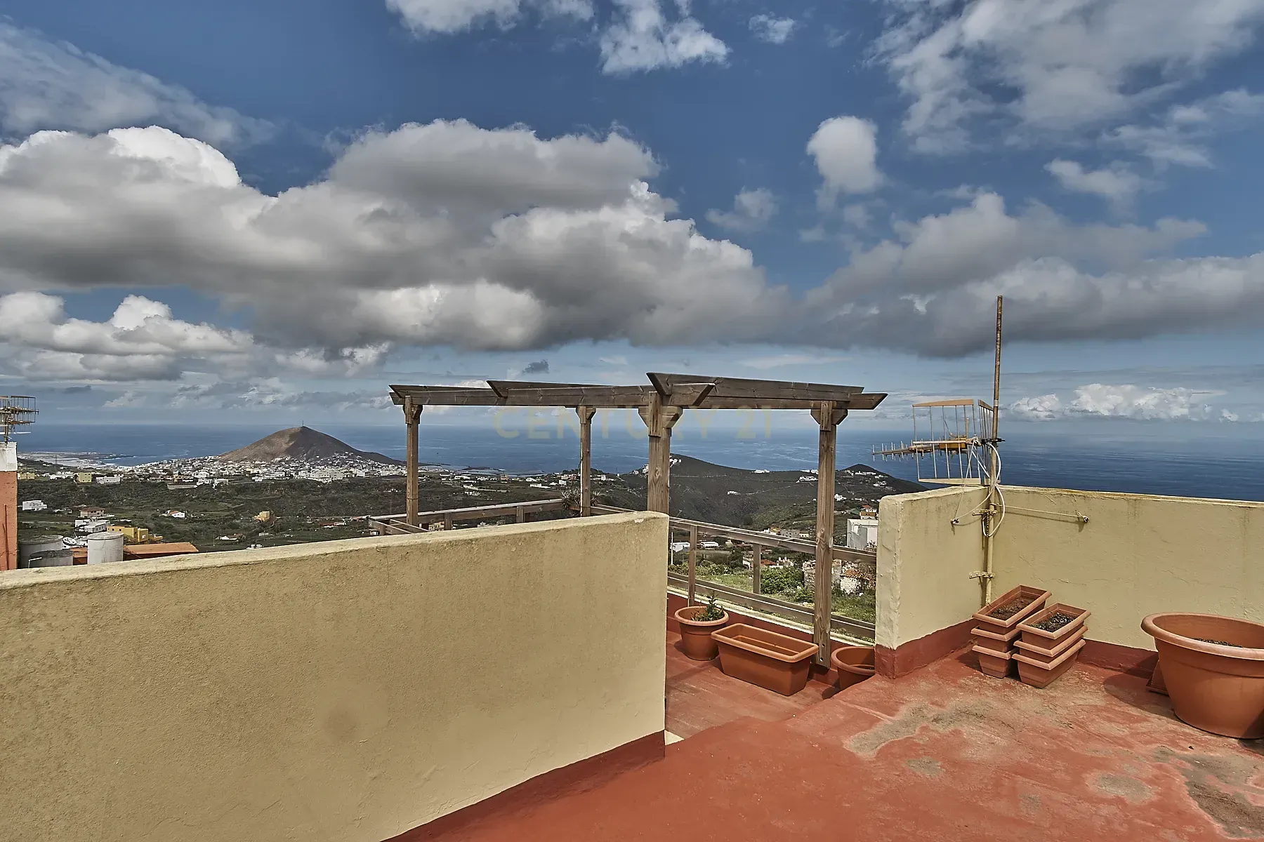 Terraza de Casa o chalet en venta en Santa María de Guía de Gran Canaria con Trastero y Balcón