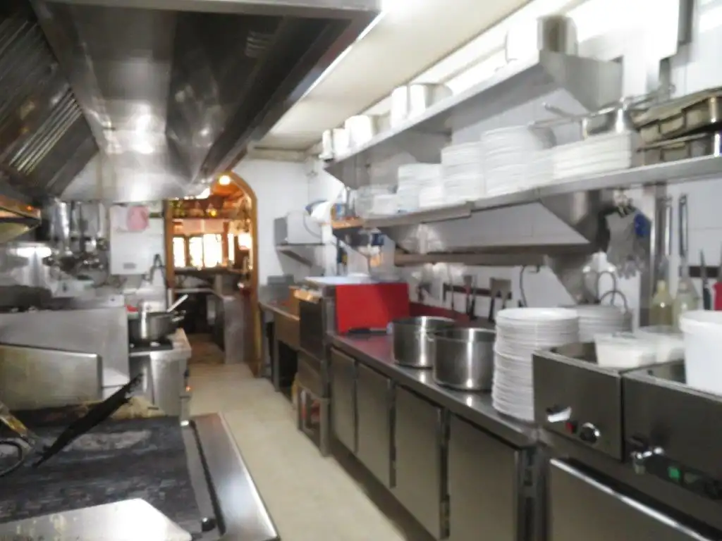 Cocina de Local en traspaso en Sant Andreu de la Barca con Aire acondicionado, Calefacción y Terraza