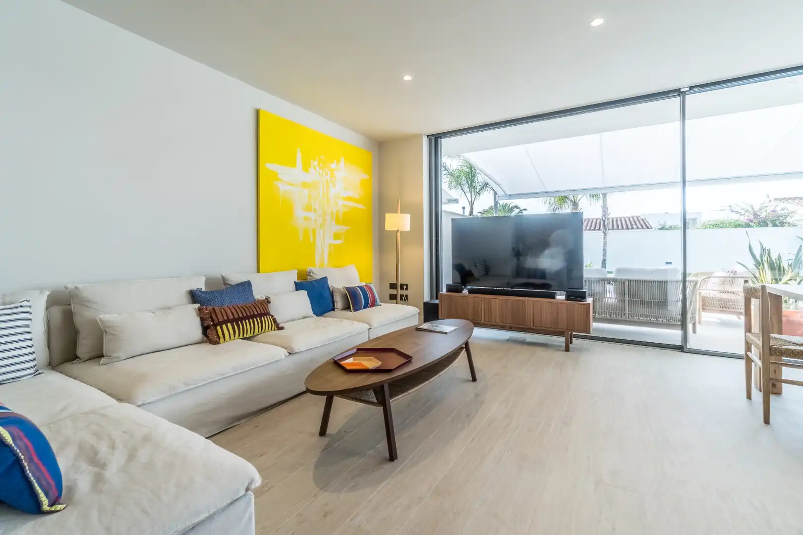 Sala de estar de Casa adosada de alquiler en Cambrils con Aire acondicionado, Calefacción y Jardín privado