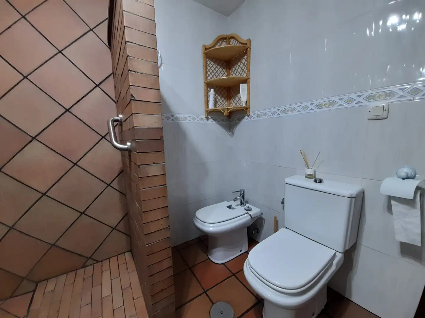 Bathroom of Detached homes for sale in Almodóvar del Campo  with Air Conditioner, Heating and Terrace
