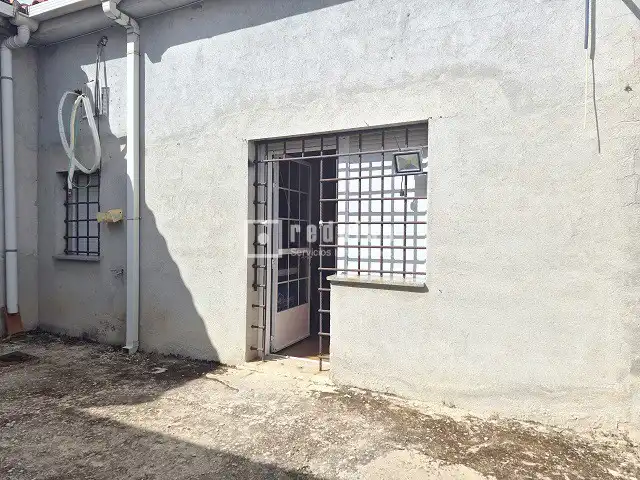 Vista exterior de Local de lloguer en Pantoja