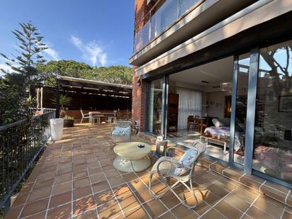 Terrassa de Casa adosada en venda en Gavà amb Aire condicionat, Terrassa i Piscina