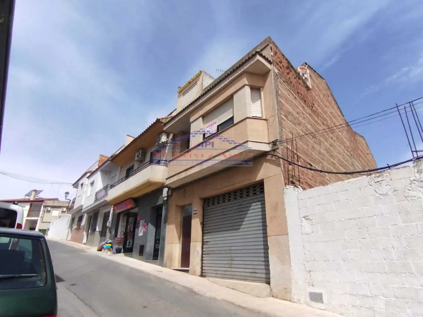 Vista exterior de Edifici en venda en Alcaudete, Jaén