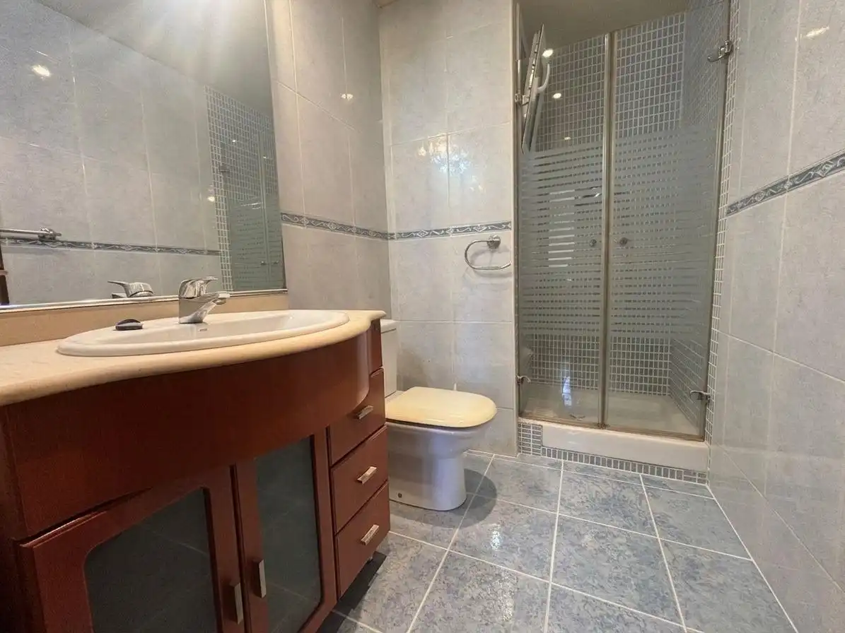 Bathroom of Attic for sale in Esplugues de Llobregat  with Air Conditioner and Terrace