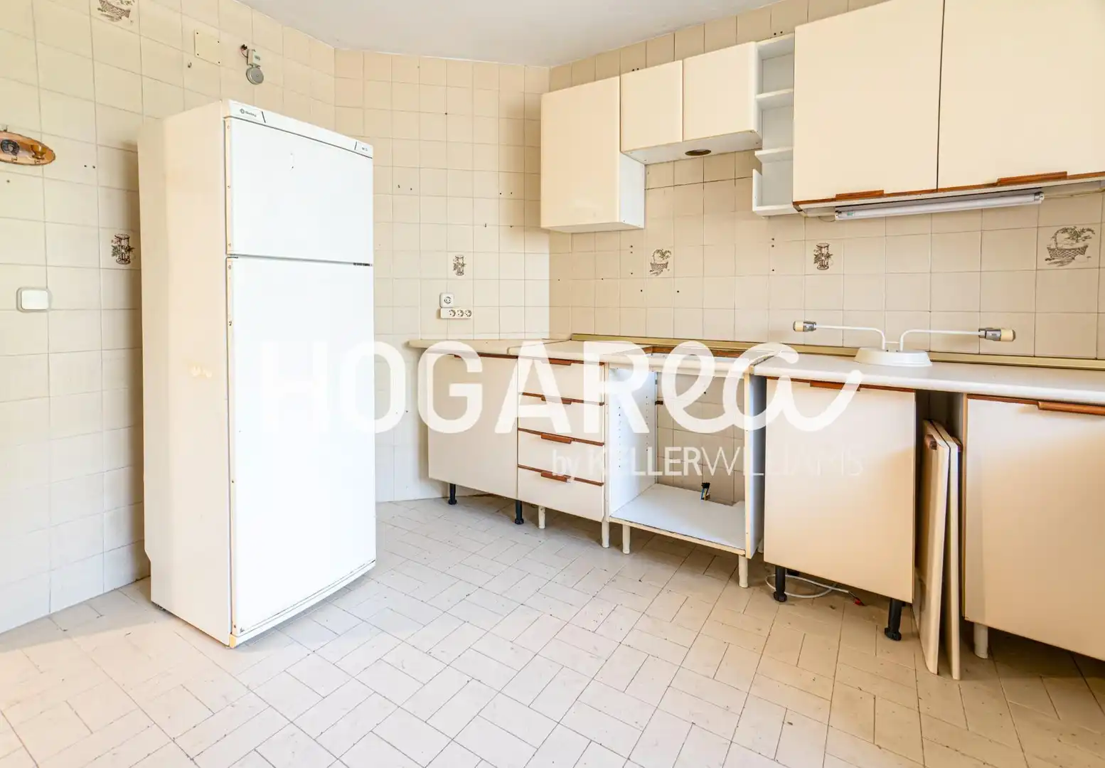 Kitchen of Flat for sale in Málaga  with Air Conditioner, Heating and Terrace