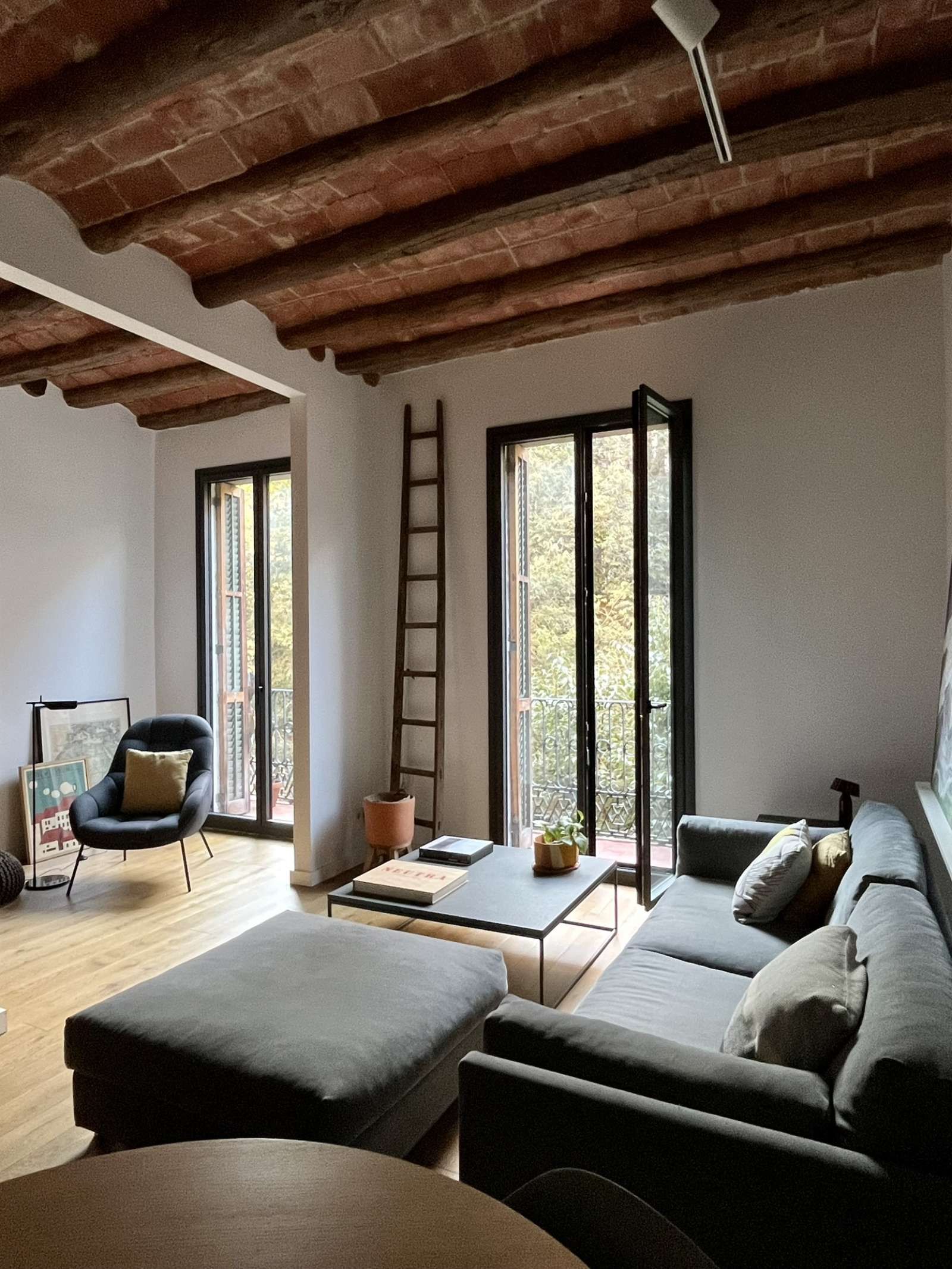 Sala d'estar de Estudi per a compartir en  Barcelona Capital amb Aire condicionat i Terrassa