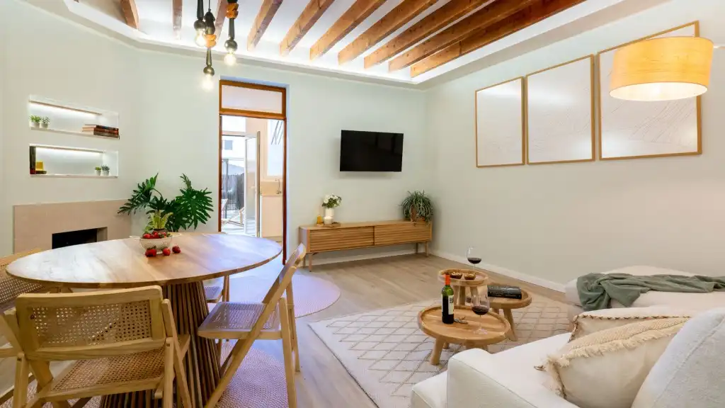Sala de estar de Apartamento de alquiler en  Palma de Mallorca con Aire acondicionado, Terraza y Amueblado
