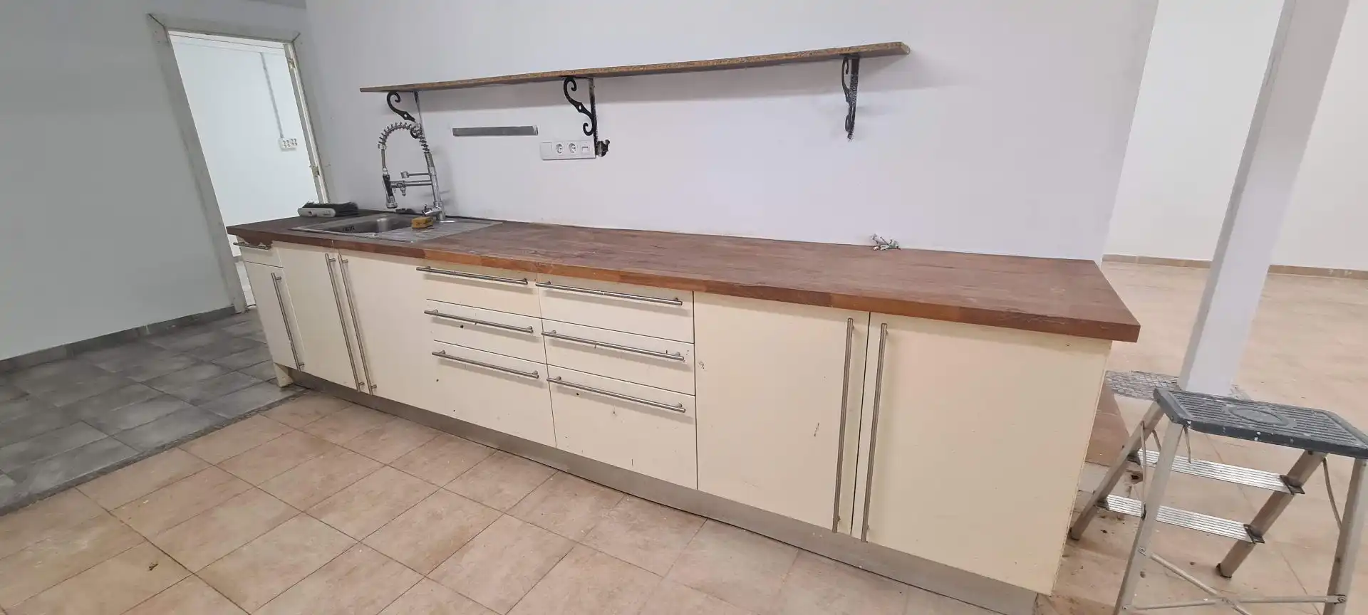 Locale commerciale in vendita a Valdemorillo pueblo, imagen 4