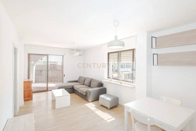 Apartamento en Venta en Av. d'Espanya, 3, Ibiza, Spain, 3 en Puig des Molins