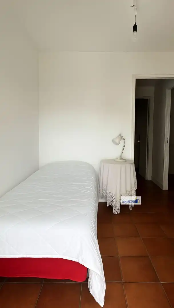 Habitación de Casa adosada en venta en Castellar de la Frontera con Jardín privado, Trastero y Balcón