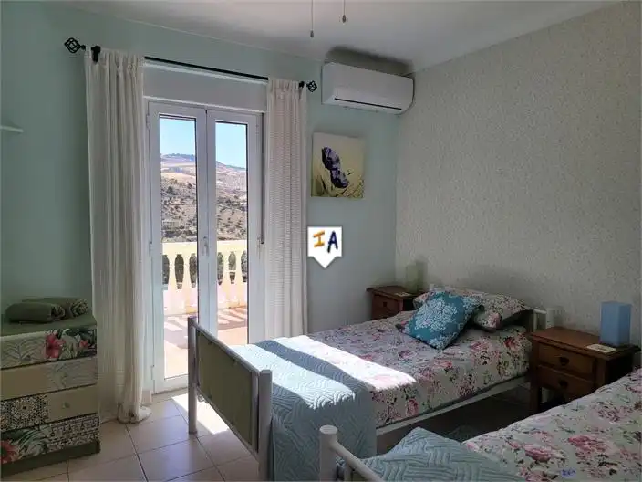 Bedroom of Houses for sale in Valle de Abdalajís  with Air Conditioner and Storage room
