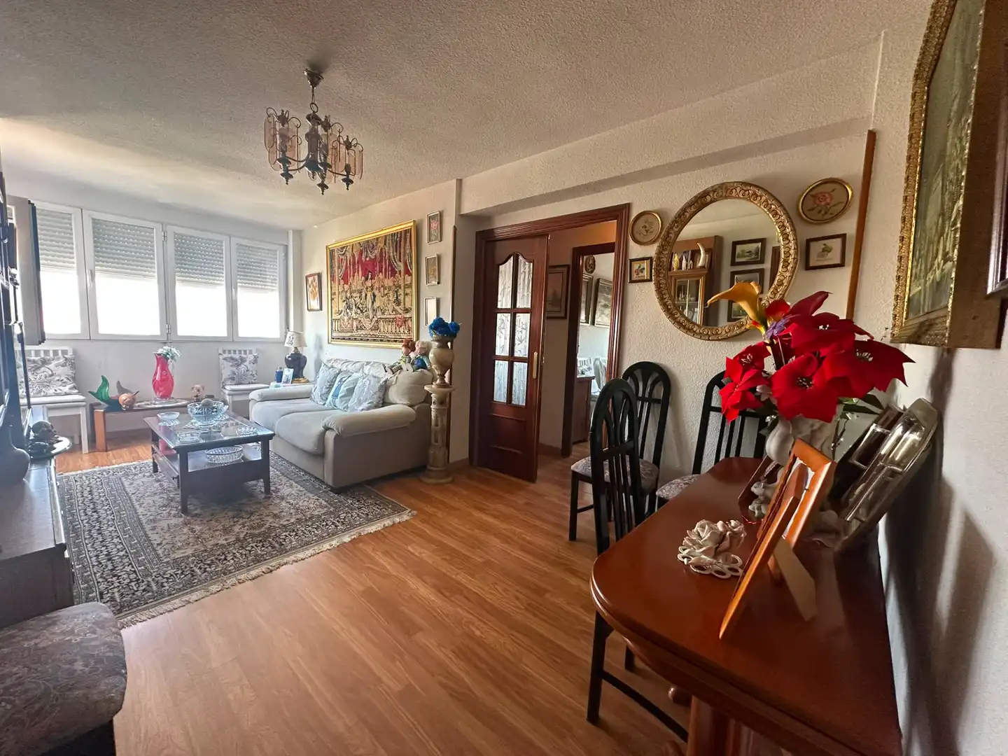 Living room of Flat for sale in Madrid  with Air Conditioner and Heating