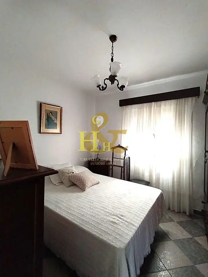 Schlafzimmer von Erdgeschoss zum Verkauf in Sanlúcar de Barrameda mit Klimaanlage und Abstellraum