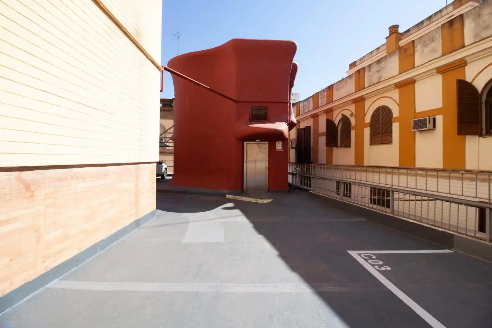 Exterior view of Flat for rent in Sevilla  with Air Conditioner and Heating