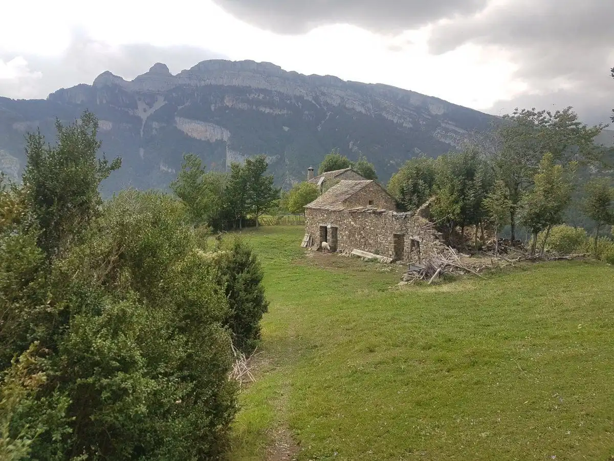 Finca rústica en venta en Puértolas