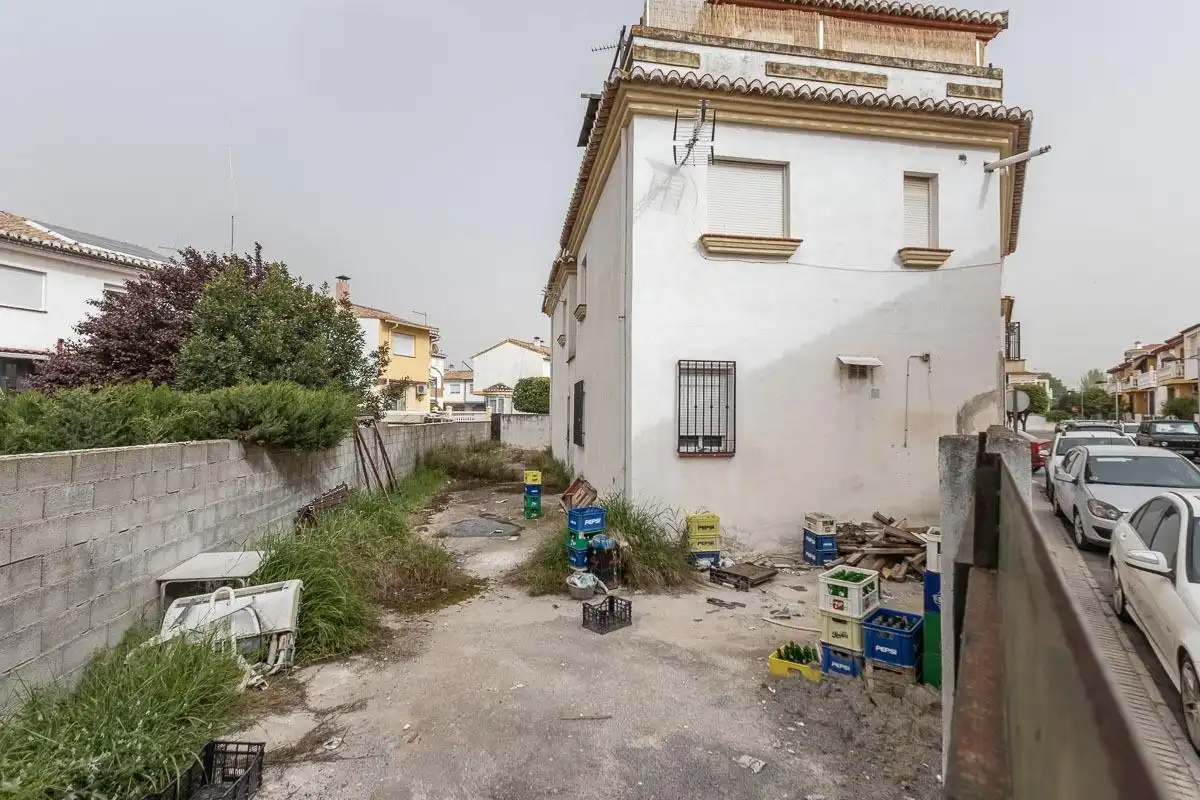 Vista exterior de Ático en venta en Las Gabias con Aire acondicionado, Calefacción y Terraza