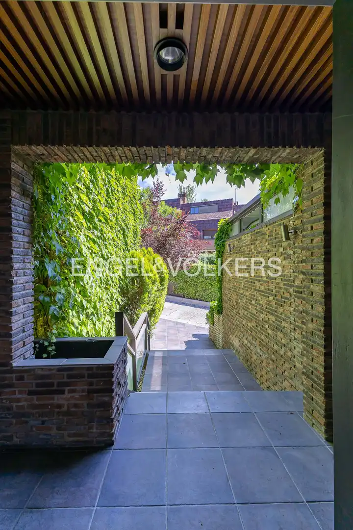Terraza de Casa o chalet en venta en La Moraleja con Aire acondicionado, Calefacción y Jardín privado