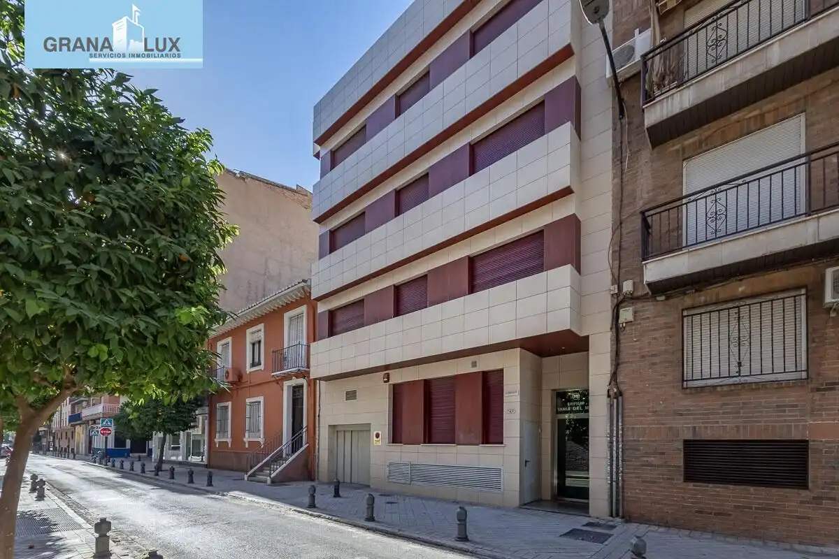 Vista exterior de Dúplex en venta en Granada con Aire acondicionado, Calefacción y Terraza