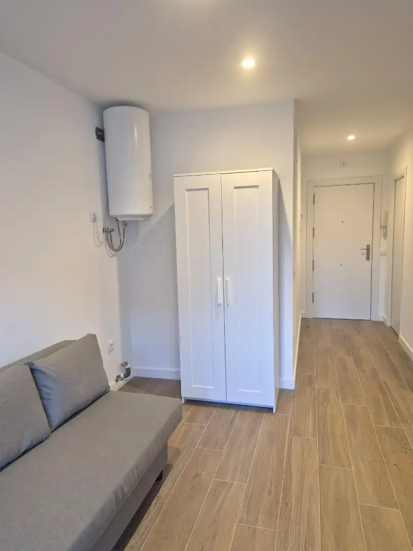 Bedroom of Study for rent in Alcobendas  with Air Conditioner, Heating and Furnished