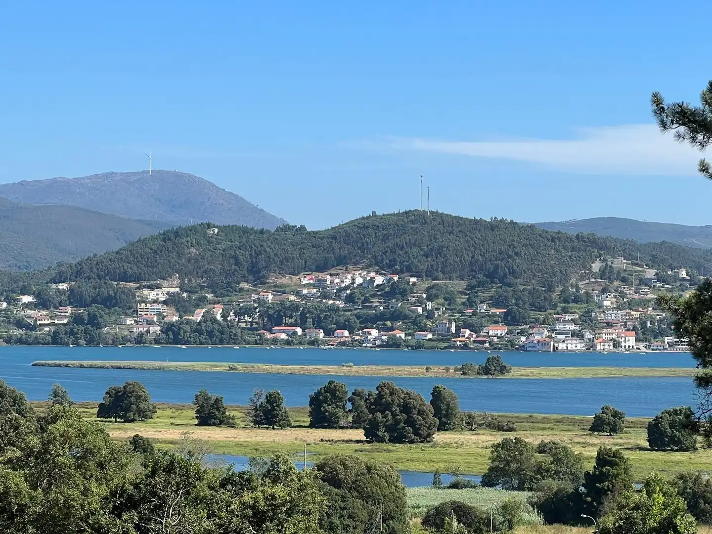 Casa o chalet en venta en O Rosal   con Calefacción, Jardín privado y Terraza